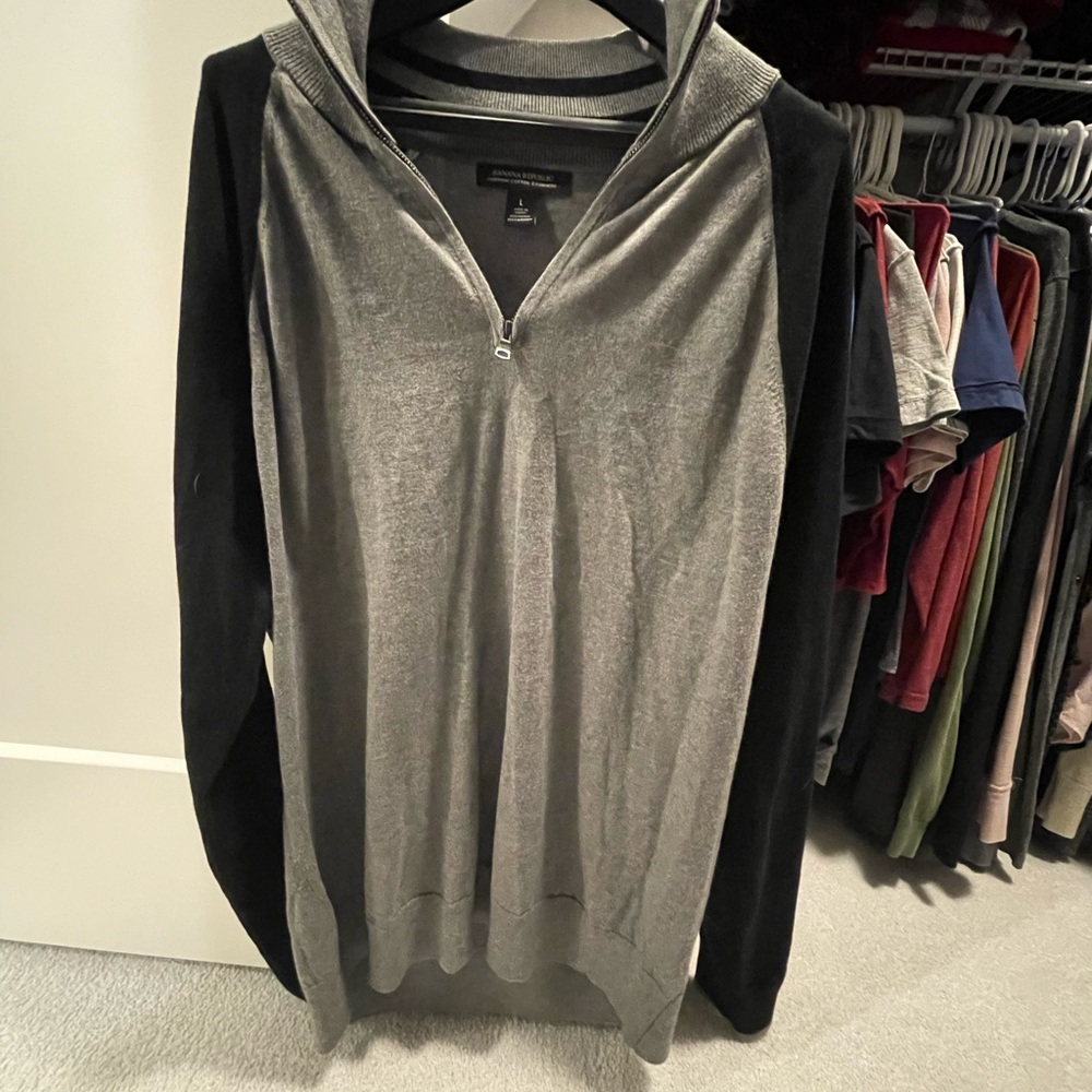 Banana Republic Cashmere Cotton blend sweater.